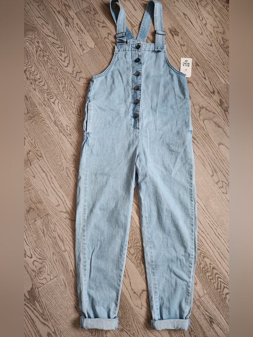 BNWT Billabong light blue denim overalls 26"